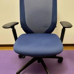 中古品】オフィスチェア オカムラ シルフィー 紺色