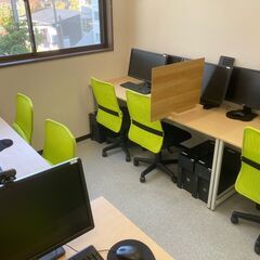 自習室でパソコン(Office, CG, CADなど)の独学をサポート