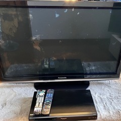 2009年製　パナソニック液晶42型テレビ×プルーレイディスク