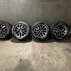 ハイエース17インチタイヤ ホイール4本セット❗️