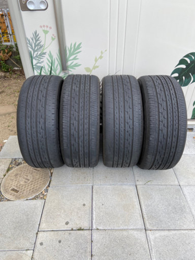 タイヤ、ホイール お値下げ中 中古タイヤ BSレグノ235/45r18