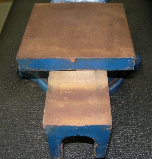 ミニ定盤作業テーブル中古作業台卓上万力ベンチバイス付き