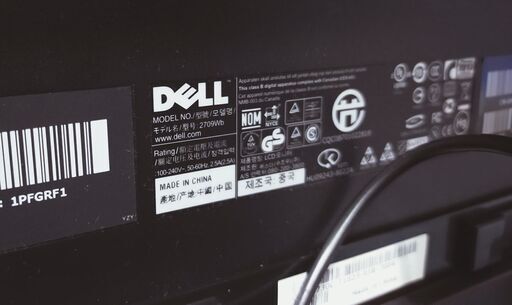 DELL PCモニター 27インチ 2709W 1900x1200 別売サウンドバー付き DP HDMI DVI VGA コンポジット 非光沢 WUXGA 16：10