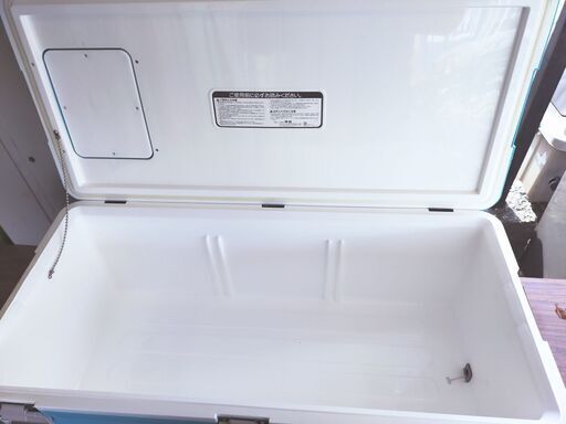 シマノ ホリデーランド クーラーボックス 76L ライトブルー