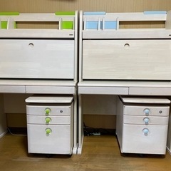 【中古、水色は売約済み】学習机、袖机２式（DESKLAND by OKUMOTO） 中古、水色は売約済み】学習机、袖机2式（DESKLAND by OKUMOTO）