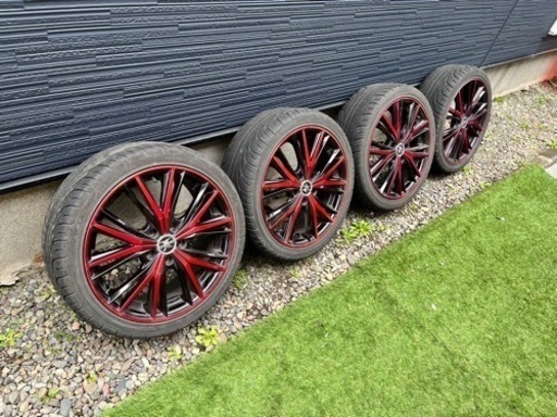 ロクサーニ　マグナス　18インチ ブラックレッド ホイールセット ロクサーニ マグナス 18インチ レッドブラック