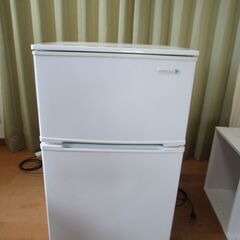 小型冷蔵庫その１