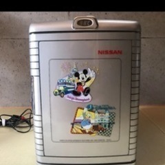 日産　NISSAN  ディズニー　小型冷蔵庫