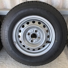 トーヨー デルベックス スタッドレス 165/80r13 プロボックス サクシード