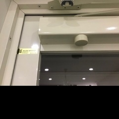 店舗ドア　ガラス窓　3点セット