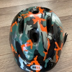 BELL 子供用自転車　ヘルメット　サイズ: M/L 5月迄