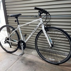 クロスバイク 身長165-175cm トレック TREK 7.4FX