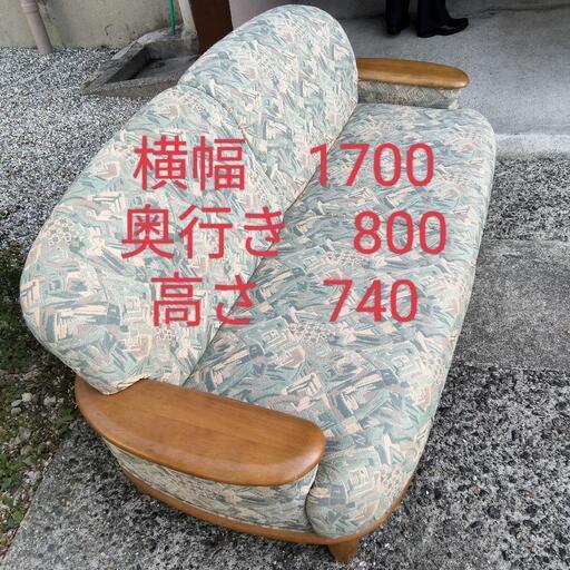 LOWYA ヨーロッパ風ベルベットソファ（2人掛け） 引取限定 LOWYA ヨーロッパ風ベルベットソファ（2人掛け） 引取限定 LOWYA