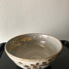 タチ吉　金彩草花　盛鉢