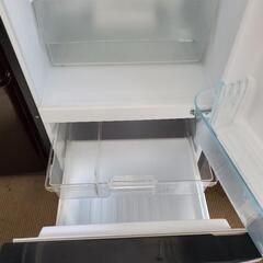 すぐに使用出来ますよ❗クリーニング済み❗人気のパナソニックしかも黒‼️希少な168L