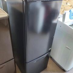 すぐに使用出来ますよ❗クリーニング済み❗人気のパナソニックしかも黒‼️希少な168L