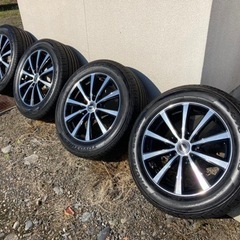 夏用タイヤ　215/60/R17 96H ほぼ新品