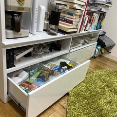 定価18万　壁面テレビボード　高級光沢　防水加工