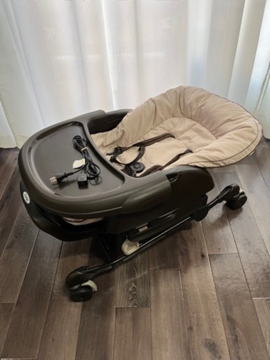【お譲り先決定しました】ネムリラ　AUTO SWING BEDi 電動