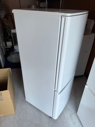 三菱(ミツビシ) 冷蔵庫 2ドア MR-P15EG-W 2022年製 146L