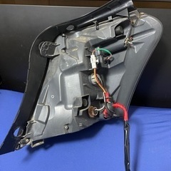 トヨタSAI AZK10 テールランプ