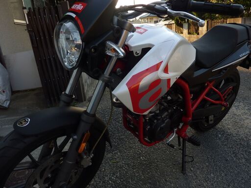 ⭐️値下げ➕自賠責2年付き令和9年2月アプリリア STX125 cafe 低走行 アプリリア STX125カフェ FI 低走行3.665km 実働 書類付き 倒立