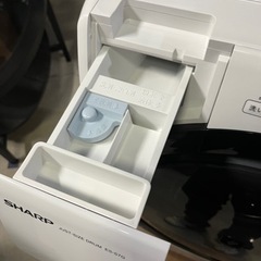 ☆またまた入荷しました!!☆ 人気のドラム式!! SHARP コンパクトドラム 