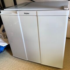 【ネット決済・配送可】値下げ  ハイアール 電気小型冷蔵庫