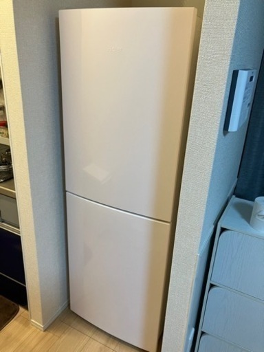 ハイアール 冷蔵庫 JR-NF218B(W) ホワイト　右開きタイプ　内容量：218リットル