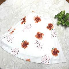 （未使用品）セシルマクビー　花柄　ロングスカート　白　Sサイズ