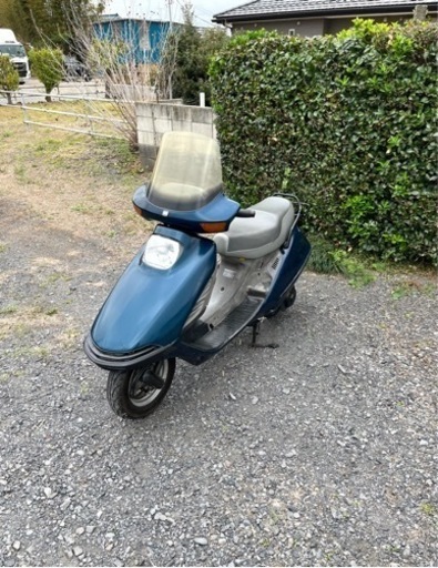 525.  動画あり　ホンダ　スペイシー125   水冷　小型　バイク　125cc  車体