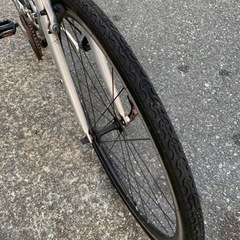 💋💋　クロスバイク　ＧＩＡＮＴ　3x8変速　フレーム　アルミ　シマノ　タイヤ　新品　チェーン　新品　サイド　新品