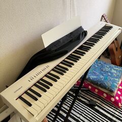 Roland FP-30 ホワイト 電子ピアノ 88鍵盤 (ロー...