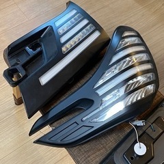 メテオ テールランプ  METEO ヴェルファイア 30系前期