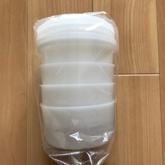 かき氷の製氷カップ(未使用) 4つセット　ドウシシャ　Mサイズ