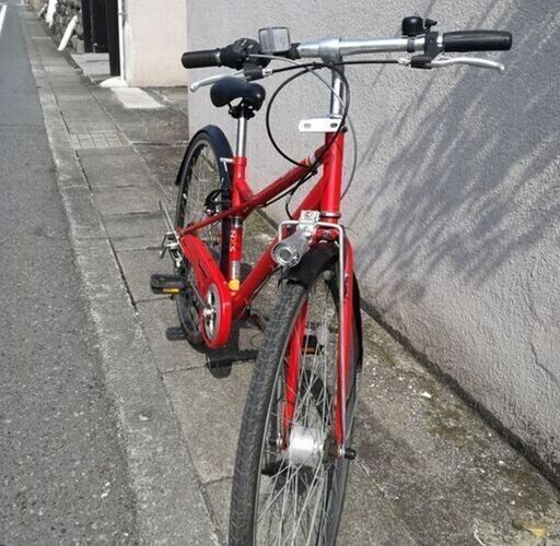 【商談中】クロスバイク　700×28C　小柄な女性でも乗れます