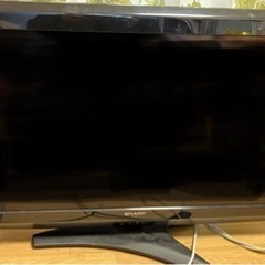 SHARP　32型　液晶テレビ