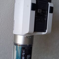アイリスオーヤマ 充電式サイクロンスティッククリーナー 掃除機