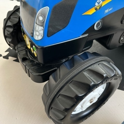 ニューホランド 乗用玩具 トラクター