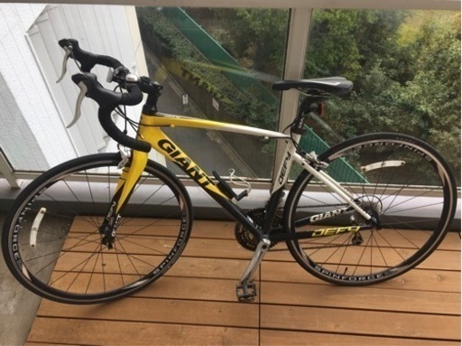 Giant Defy Allux 6000 series (2010年)
