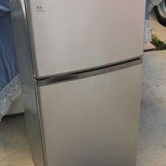 SANYO 2ドア冷蔵庫 109L スリムタイプ 動作品です。。。