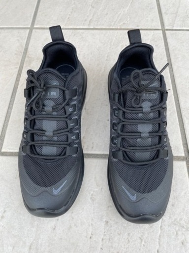 NIKE Air MAX アクシス