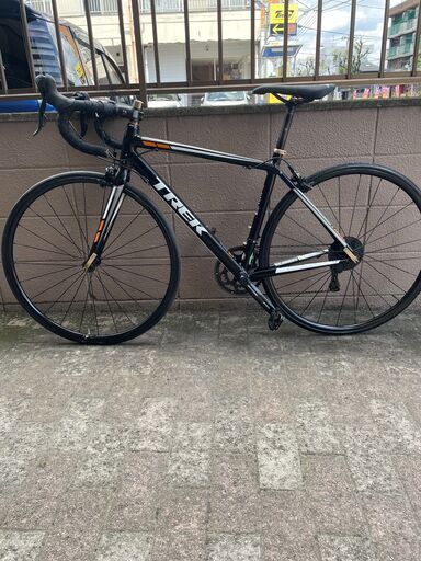 リサイクルショップどりーむ荒田店　No675 エコNo16082X ロードバイク　早い者勝ち♪　TREK　ONESERIES　1.2　28インチ　ギア2×9段変速　SHIMANO　SORA　人気メーカー♪　フレームサイズ　５０ｃｍ