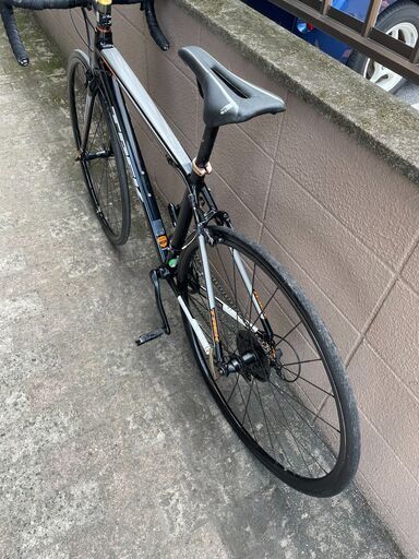 リサイクルショップどりーむ荒田店　No675 エコNo16082X ロードバイク　早い者勝ち♪　TREK　ONESERIES　1.2　28インチ　ギア2×9段変速　SHIMANO　SORA　人気メーカー♪　フレームサイズ　５０ｃｍ リサイクルショップどりーむ荒田店 No675 エコNo16082X ロードバイク