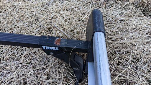 THULE ルーフキャリア S402M タウンエースバン ライトエースバン用