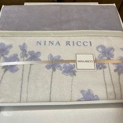 綿毛布【Nina Ricci】