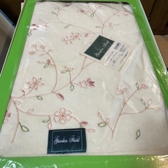 ピンクの合わせ綿毛布140×200cm