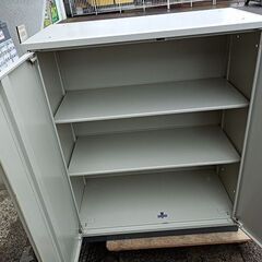 コクヨ 3段両開き書庫『中古良品』複数入荷！