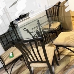 【ネット決済】ガラスダイニングテーブル　椅子セット