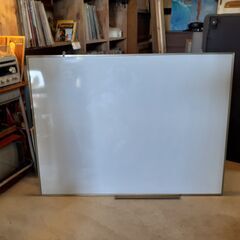 ホワイトボード 90×120㎝ 壁掛けタイプ 白板 オフィス用品...